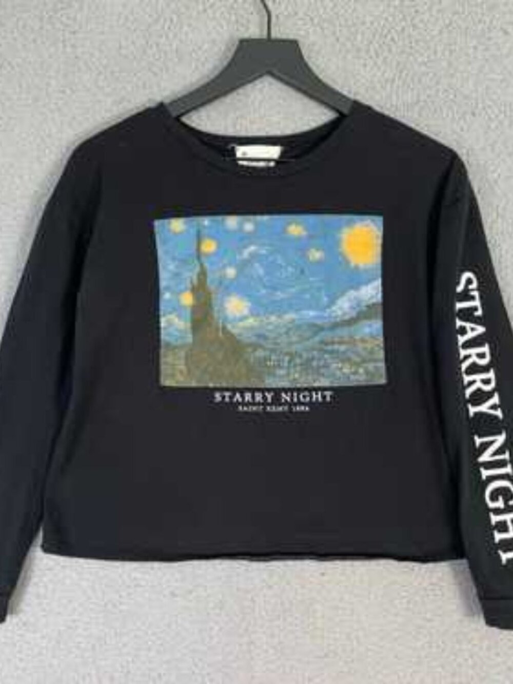 French Pastry Van Gogh Long Sleeve Tee Cropped, Size XS